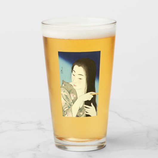 髪をコンビング（美しいアジアの女性） （琴洞） タンブラーグラス (ドリンク正面)