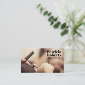 髪を切る女性 | 美容師 予約カード (スタンド正面)