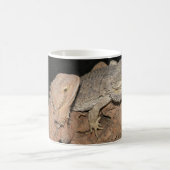 髭があるドラゴン コーヒーマグカップ (中央)