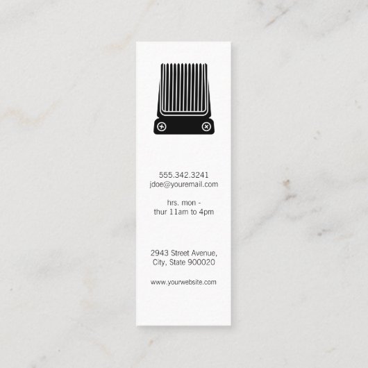 髭ひげひげひげひげひげひげひげひげ理容師 | 木製トリム スキニー名刺 (裏面)