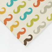 髭を搭載するパターン フリースブランケット (角)