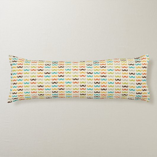 髭を搭載するパターン ボディピロー (正面)