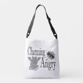 魅力的しかし怒て小さな悪魔の猫のおもしろい引用文 クロスボディバッグ (裏面)