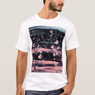 魅力的なダークグレーピンクのスポットライト Tシャツ