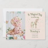 魅力的なピンクのユニコーンパーソナライズされた写真誕生日 招待状 (正面)