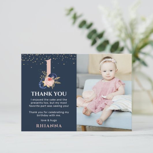 魅力的な海軍とピンクのフローラ1st誕生日の写真 サンキューカード (スタンド正面)