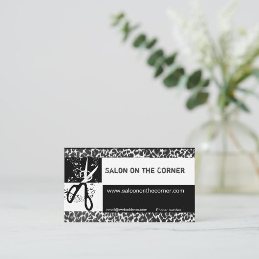 魅力的な魅力的野生のヒョウのプリントパターンを切ります 予約カード (スタンド正面)