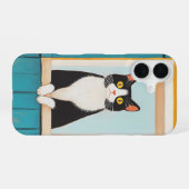 魅力的ウィンドウ内の猫 iPhone 16ケース (裏面横)