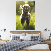 魅力的カラフルベビーヤギin草ポートレート キャンバスプリント (インサイチュ (寝室))