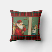 魅力的サンタ・オン・プレイドと電話中の少女 クッション (裏面)
