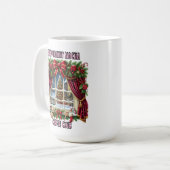 魅力的フェスティバル飾り付きクリスマスウィンドウ コーヒーマグカップ (正面左)