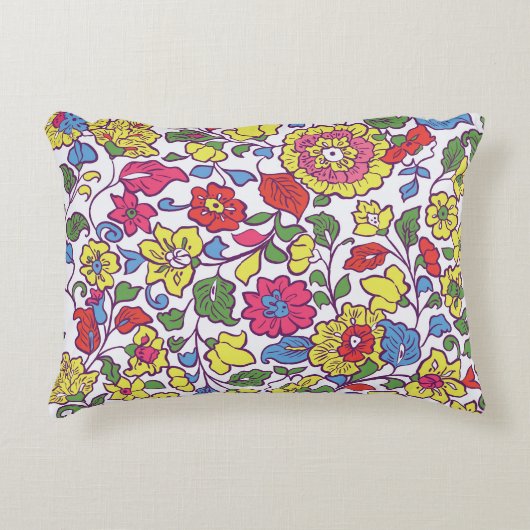 魅力的フローラ：シームレスなガーデンのテクスチャ アクセントクッション (正面)