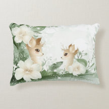 魅惑のウッドランドのフローラ隠れ