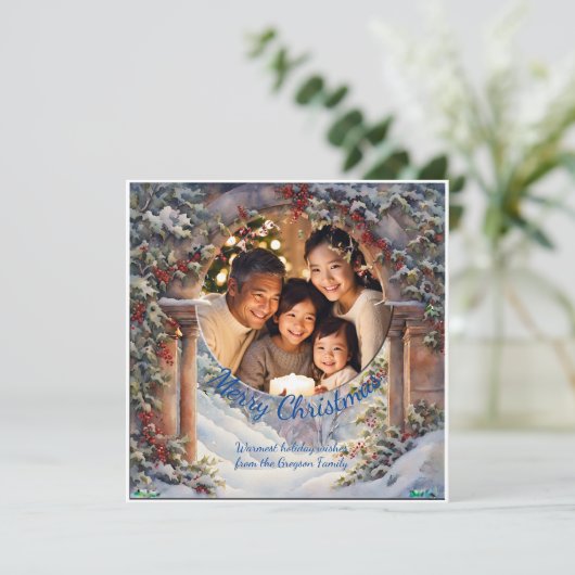 魅惑のホリーアーチクリスマスフォトパーソナライズされたページ シーズンカード (スタンド正面)