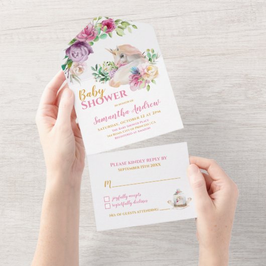 魅惑のユニコーン繊細なベビーガールベイビーシャワー オールインワン招待状 (貼ってはがせる)