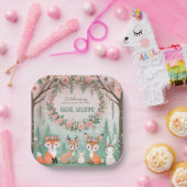 魅惑の森の生き物ベビーシャワー ペーパープレート (パーティー)