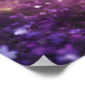 魅惑の森の紫の小さな光 ポスター (角)