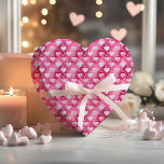 魅惑の水彩ハート | ポルカドット パターン ラッピングペーパー<br><div class="desc">ウェディング、ブライズシャワー、ベビーシャワー、誕生日、バレンタインデーなど、究極に女性らしくエレガントな雰囲気と遊び心を兼ね備えた特別な場面にぴったりなのが、この魅惑的な水彩ハートとポルカドットのパターンです。年齢問わず、あらゆるお祝いの場に華を添え、受け取った人々を魅了すること間違いなし。繊細なデザインが、あらゆるセレブレーションに遊び心をプラスし、人生で最も大切な瞬間に洗練された、そして楽しい要素を加えるのに最適です。</div>