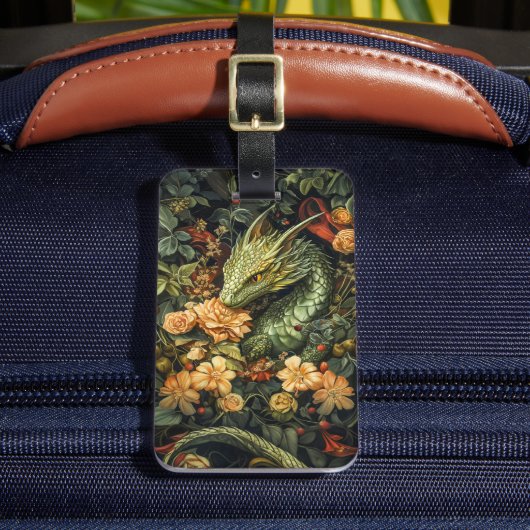 魅惑の緑のドラゴンとエレガントフローラ・アレイ ラゲッジタグ (正面インサイチュ2)