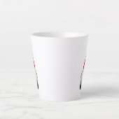 魅惑の赤い帽子のノーム グラフィックデザイン カフェラテマグ (正面)