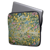 魅惑の通路:パステルシークレットガーデン ラップトップスリーブ (正面左)