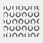 魅惑の黒三日月のシルエット フリースブランケット (正面(横))