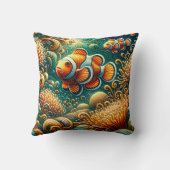「魅惑ティール（緑がかった色）&オレンジピエロ珊瑚礁」 クッション (裏面)