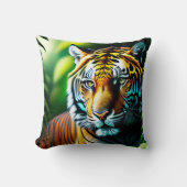 魅惑的なジャングルタイガー – 激しく自由 クッション (正面)