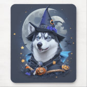 魅惑的なハスキー犬：魔法のハロウィーンの喜び マウスパッド (正面)