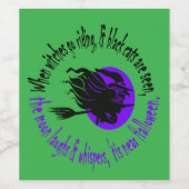 魔女がハロウィンパープルTの近くに乗って行く ワインラベル (シングルラベル)