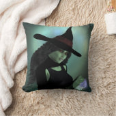 魔女が呪文を唱える クッション (ブランケット)