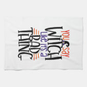 魔女って言うなんて最悪なハロウィーンだ キッチンタオル (横)