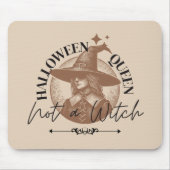 魔女ではなくハロウィーンの女王 マウスパッド (正面)
