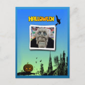 魔女とハロウィーンのカボチャのちょうちんの飛んでいる仮面 ポストカード (正面)