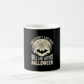 魔女のような女の子 ハロウィン コウモリ デザイン 1 コーヒーマグカップ (中央)