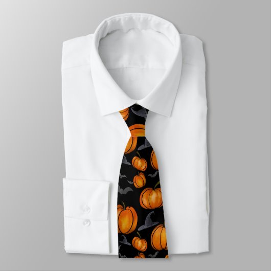 魔女の帽子とこうもりとカボチャのネックタイ ネクタイ (タイ)