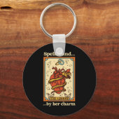 魔女の神秘的なチャームに魅了された面白い花嫁と新郎 キーホルダー (正面)