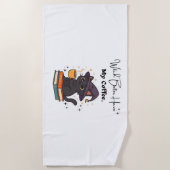 魔女はコーヒーのTクラシックシャツを持った方がいい ビーチタオル (正面)