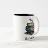 魔女はコールドロンクリーミーな不気味おもしろいハロウィーン ツートーンマグカップ (正面右)