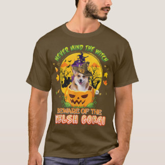 魔女は犬ハルウェルシュコーギーに気を付けなさい Tシャツ