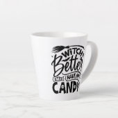 魔女は私のお菓子を持った方がいい カフェラテマグ (右アングル)