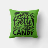 魔女は私のお菓子を持った方がいい クッション (裏面)