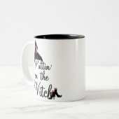 魔女を殴る ツートーンマグカップ (正面左)