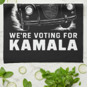 魔女を獲得するカマラハロウィーンの投票をしている キッチンタオル (折り畳み)