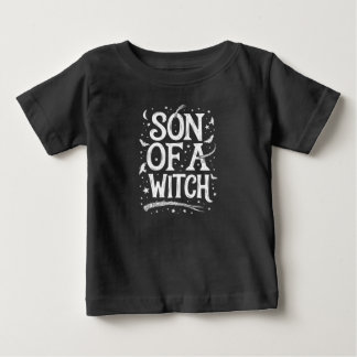 魔女ハロウィーンの息子 ベビーTシャツ