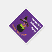 魔女ホットスープおかしいハロウィーン名前をカスタムする スタンダードカクテルナプキン (角)