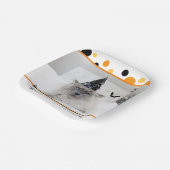 魔女不気味帽子のハロウィーン猫 ペーパープレート (傾斜あり)