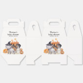 魔女帽子の赤ちゃんシャワーで小さなブー猫を醸造 フェイバーボックス (見開き)