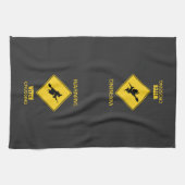 魔女警告のハロウィーン キッチンタオル (横)