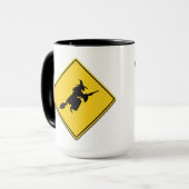 魔女警告の マグカップ (正面左)